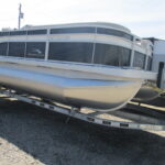 2019 Bennington 20 S  Pontoon Boat & Venture Trailer - Image 10