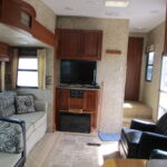 2011 Cougar 299 RKS - Image 28