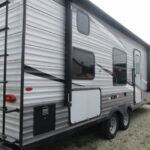 2021 Jayco SLX 264BH - Image 5