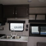 2021 Jayco SLX 264BH - Image 11