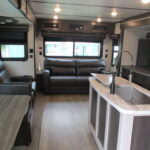 2021 Cruiser Aire 30 RLS - Image 17