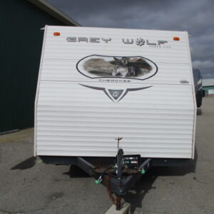 2011 Cherokee Grey Wolf 28 BHKS