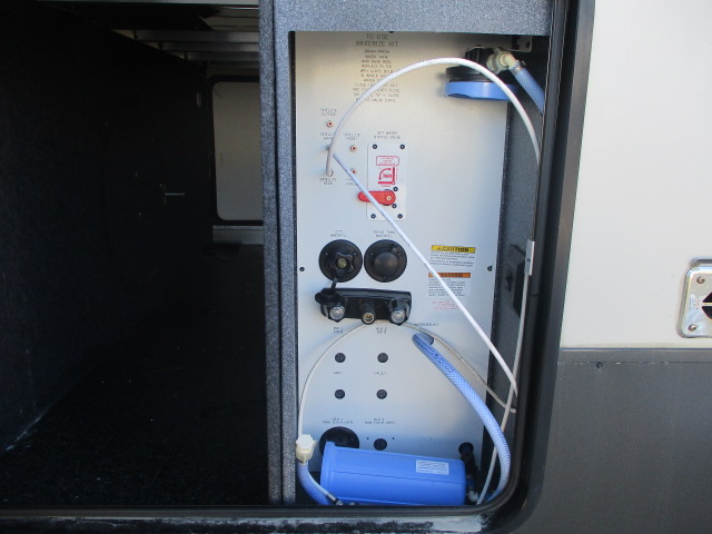 2020 Sandpiper 379 FLOK - Image 3