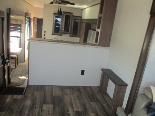 2020 Sandpiper 379 FLOK - Image 15