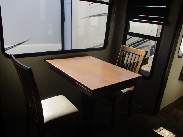 2020 Sandpiper 379 FLOK - Image 20