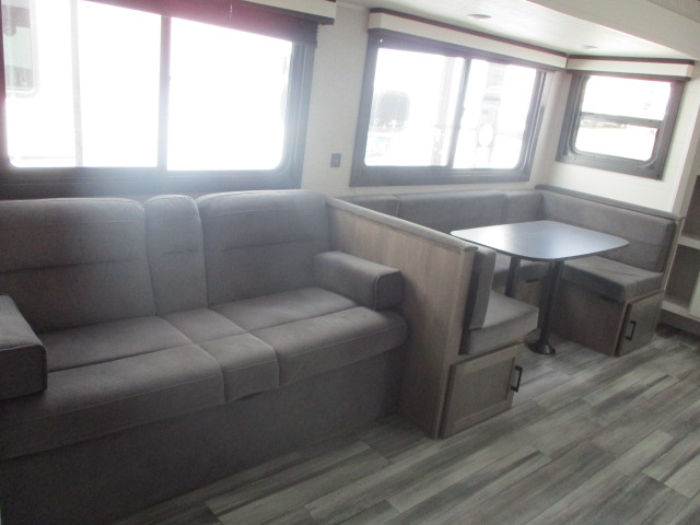 2025 Jayco 284 BHS - Image 14
