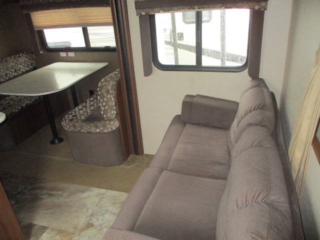 2015 Jayco 24 FBS - Image 13