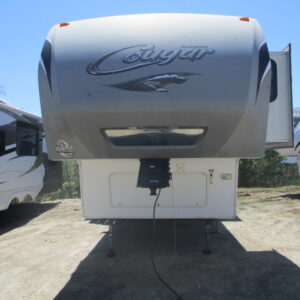 2011 Cougar 327 RES