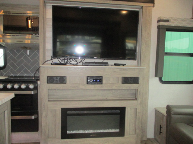 2021 Heritage Glen 370 BL - Image 15