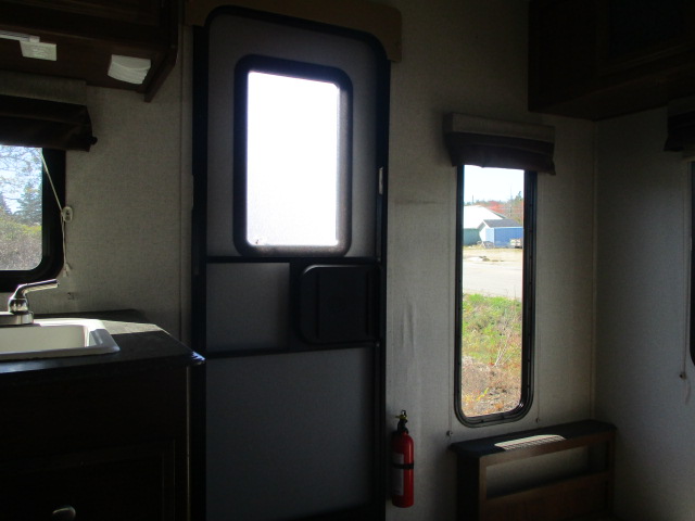 2017 Coachmen 281 RLDS - Image 20