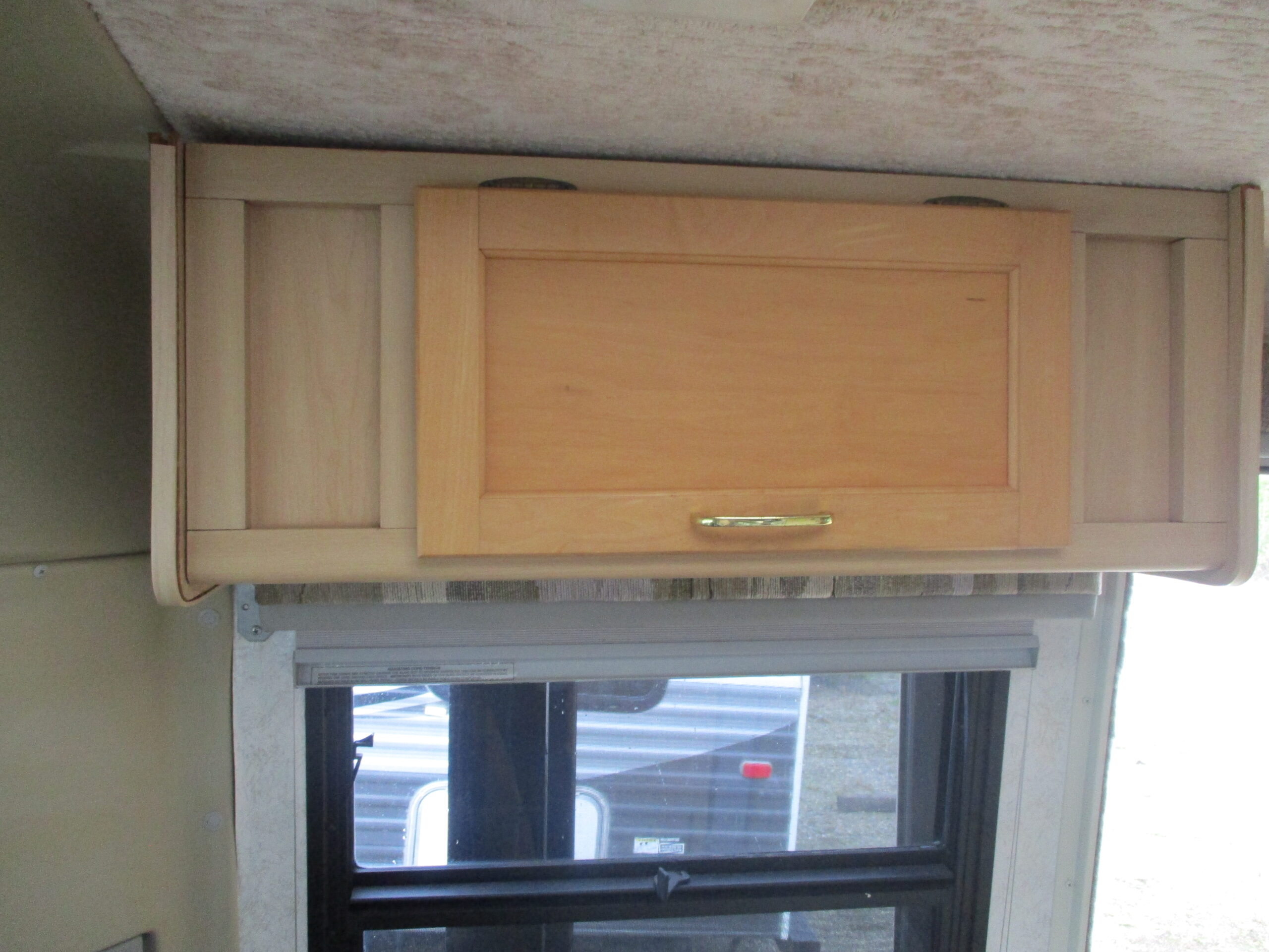 2002 VW Winnebago Rialta 22HD - Image 16